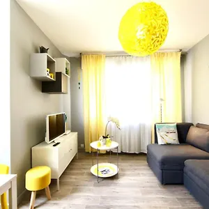 Appartement Homebuddy' - Le Cocon Coloré - Centre - 50m De La Gare, Annecy